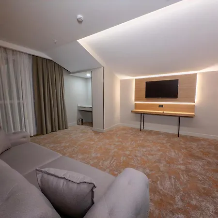 Hotel Dedeman Adana